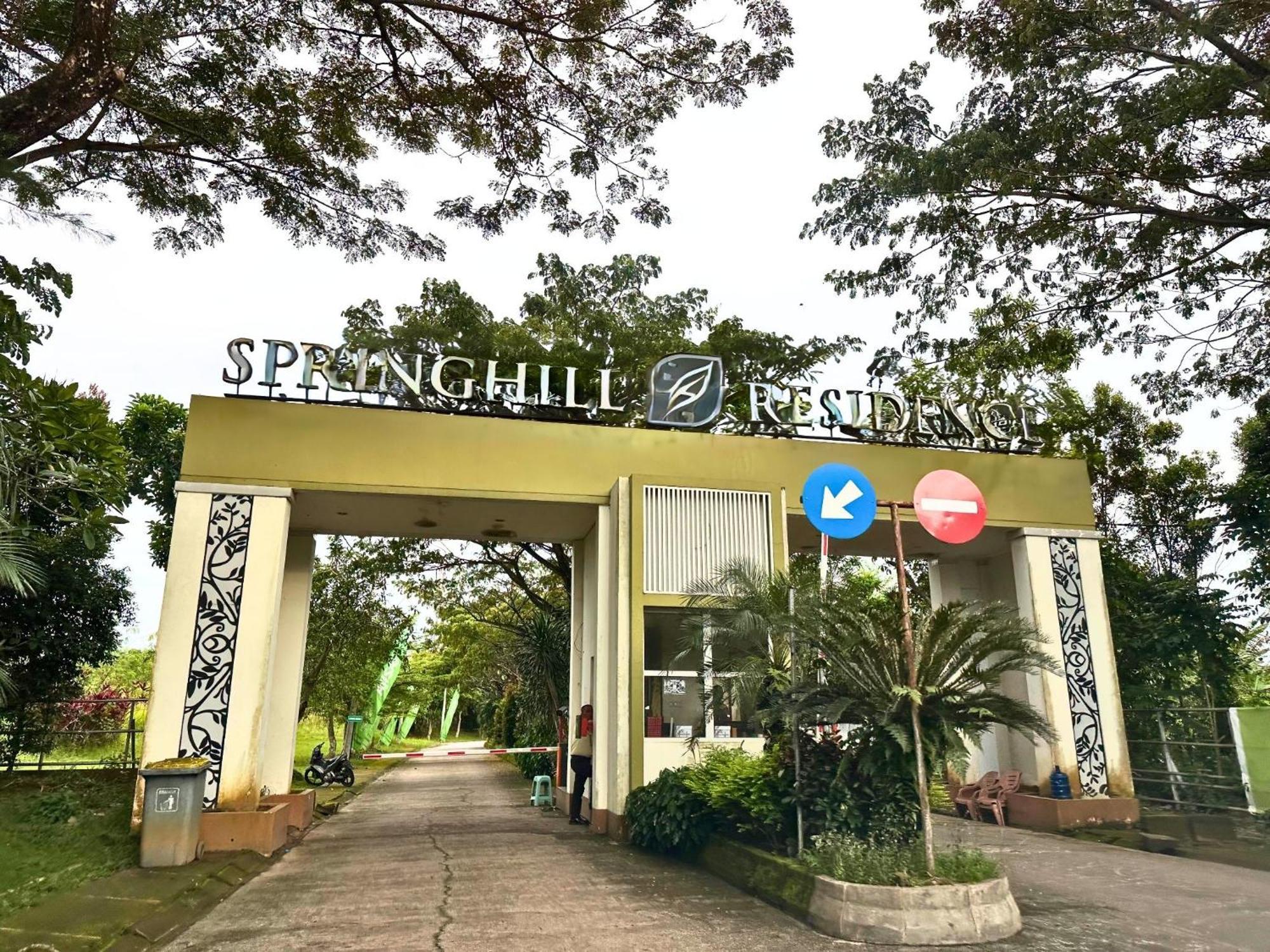 Blessimore Springhill 4Br باليمبانغْ المظهر الخارجي الصورة